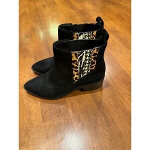 Woman’s crown vintage leather boots